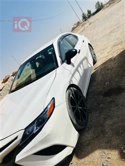 تۆیۆتا کامری